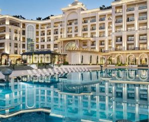 Merit Royal Diamond Hotel  & Spa