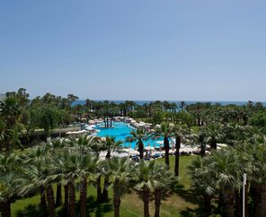 Seven Seas Hotel Blue