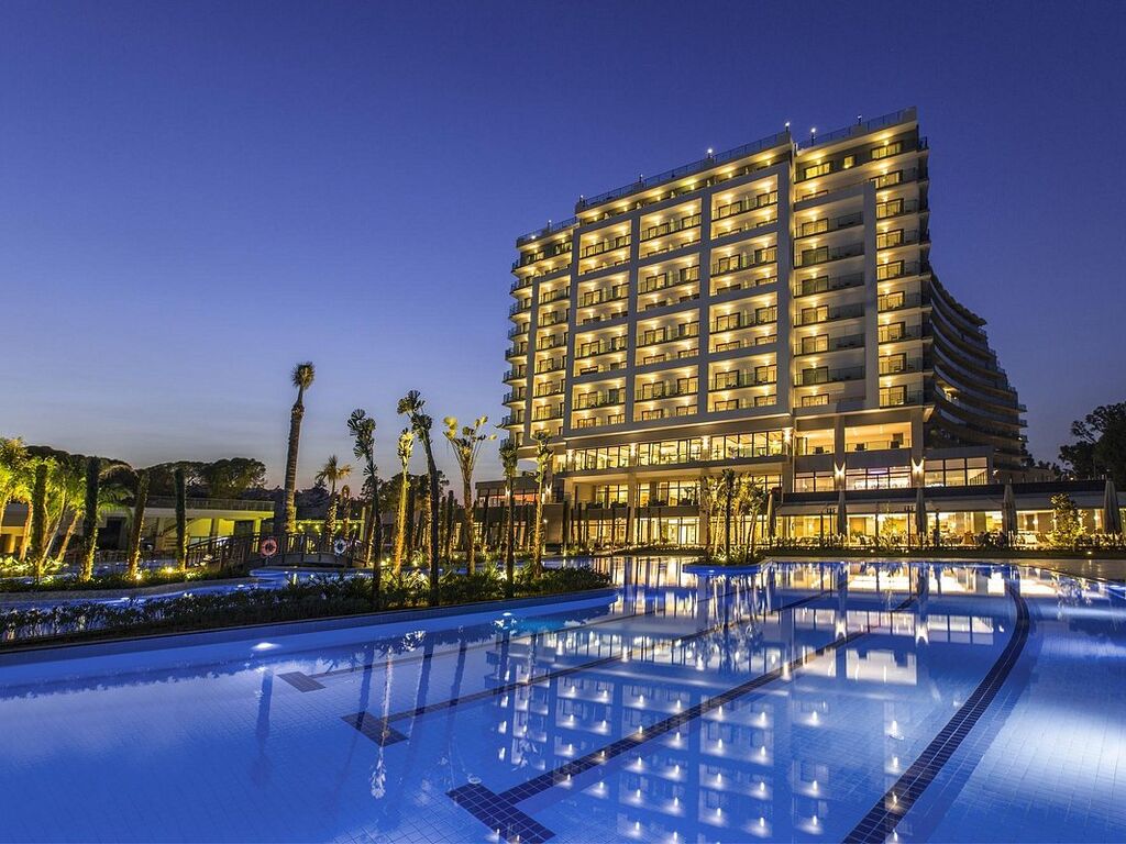 Liberty Kuşadası