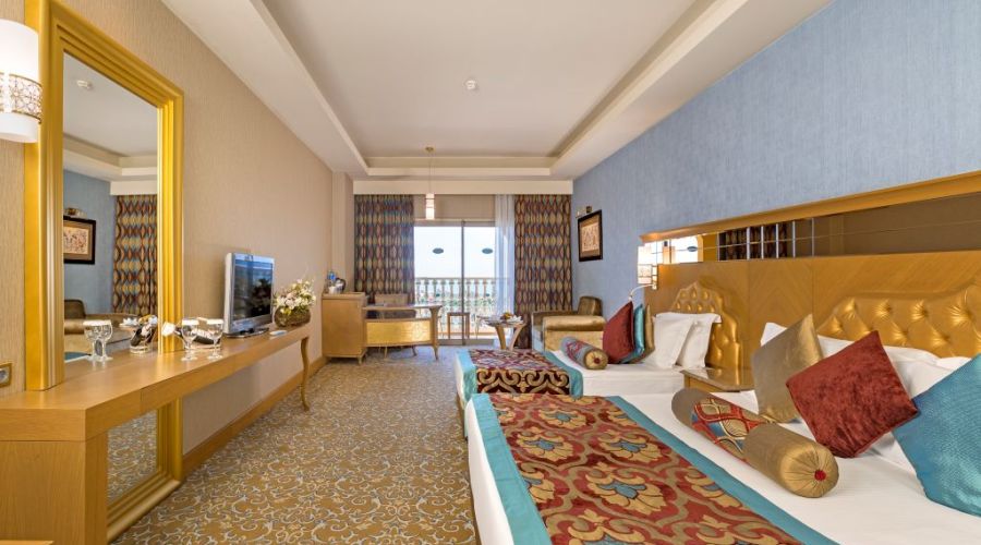 Royal Holiday Palace