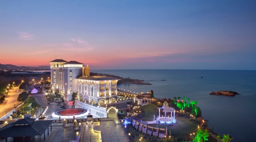 Merit Royal Hotel & Casino