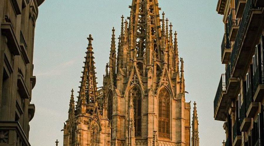 MAXİ İSPANYA & ENDÜLÜS Pegasus Hava Yolları ile 7 Gece